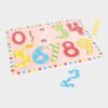 Ξύλινο παιχνίδι πάζλ σφηνώματα με πολύχρωμους αριθμούς