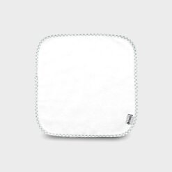 τετράγωνο πανάκι 28Χ28 εκατοστά λευκό με καρό γκρι ρέλι από μαλακή πετσετέ ή φροτέ ύφασμα